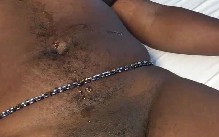 Black Fantacy: Reibe meinen kitzler, schlampe deinen schwanz in meine muschi und...