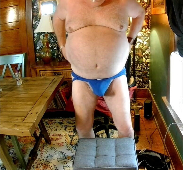 beardaddychub: Slovní honění a výstřik!