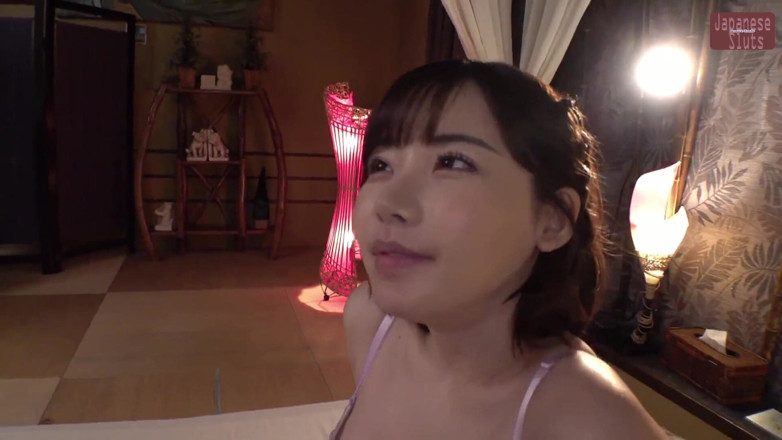 Lust lab: Không quyến rũ - tôi chỉ muốn âu phục và chiêm ngưỡng...