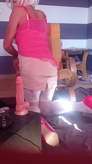 Transetka22xyz: Nylonová masturbace transetka