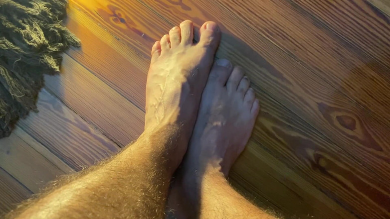 Placer_macho: Moje nohy jsou vyčerpané po pracovním dne ...