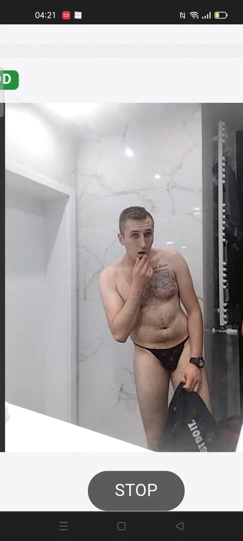 Oh yes plz: Tomando banho com meu chat na webcam