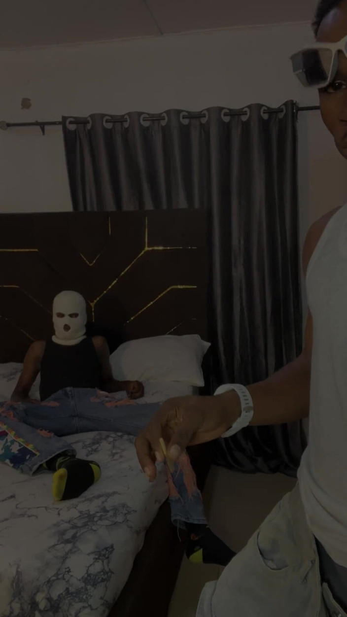YungthugM: Joder follando ese culo sexy polla twink