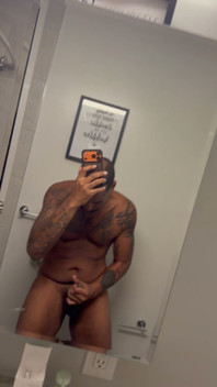 Bathroom Jerkk!