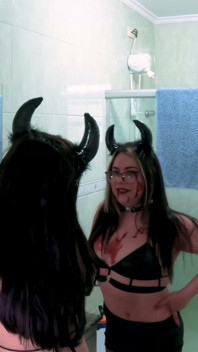 Hot Lesbians Take Advantage of Halloween Eve to Fuck