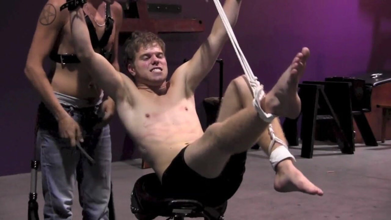 Dream Boy Bondage: Car Thief - Chapter 5