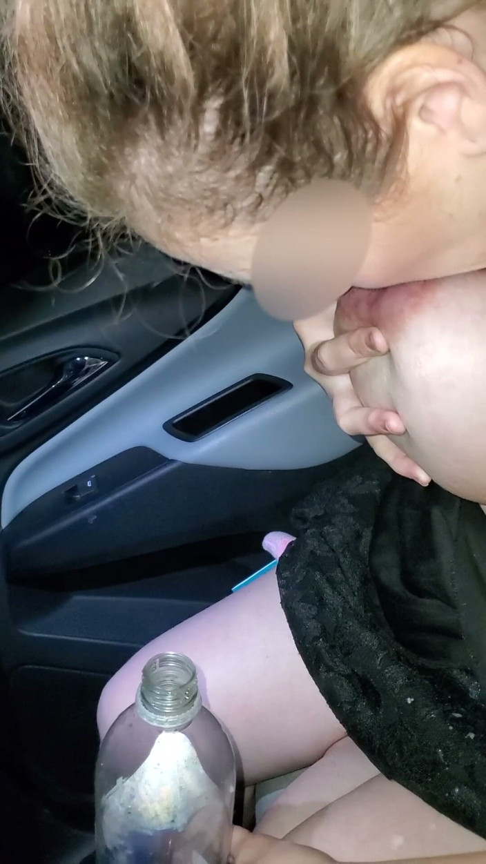 Vibra King Video: Nipple Sucking in the Car