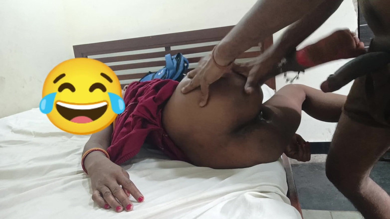 Desi Indian studio: Pooja Padosi Aunty Ko Dewar Ne Fuck Choda Ghar Ke