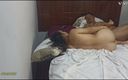Jotace Peru: Ve svém pokoji mám nahou latinskoamerickou zralou, která jí masíruje...