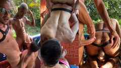 NaughtyPuzzle: バルコニーでの三人組の楽しみ