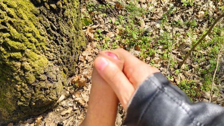 Bayer911: आउटडोर पेशाब, वांक और वीर्य