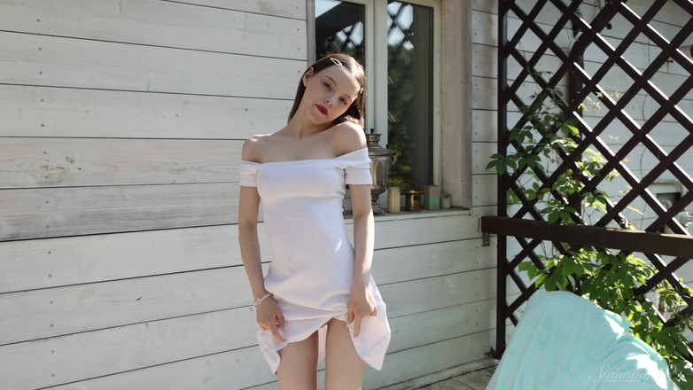 Stunning18: Boneca engraçada