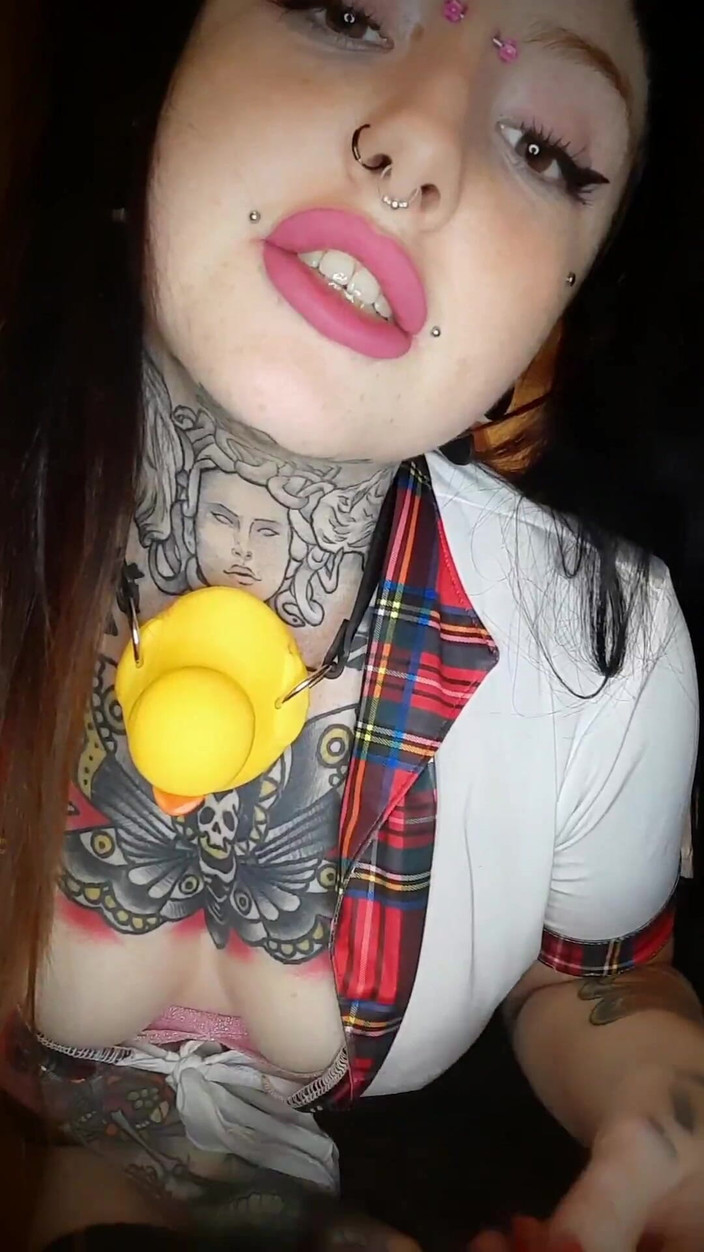 Yourfavecumslut: Chị kế nhập vai với phun nước