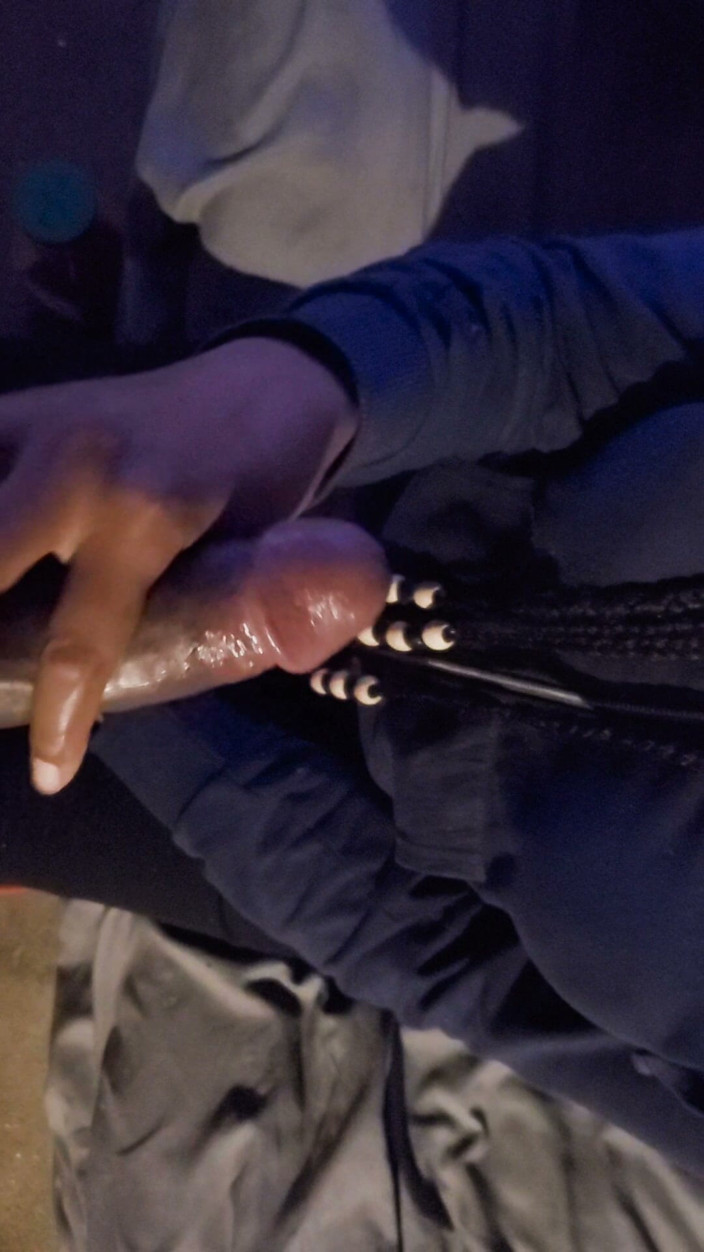 Wildwood21519: I Sucked His Dick so Good He Cum in My...
