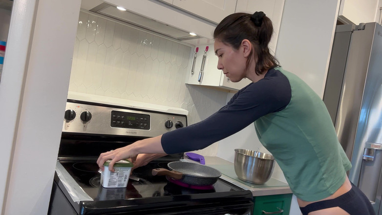 Ms_Emmy_Lynn: Gfe:スクランブルエッグ作り