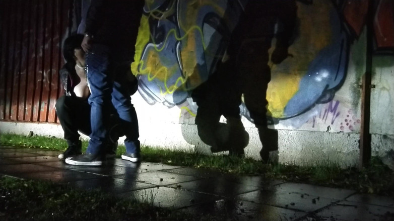 Toilet Mommy: Polykání nebo výstřik na obličej, cokoliv chceš..