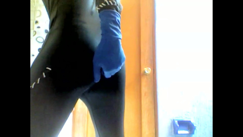 Demon Maniac 33: Blue Szerszeń w spandeksie catsuit spuści na Blue Latex Gloes...