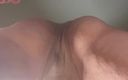 Alice Stone: V237 - cewek seksi dengan celana dalam ovulasi lagi asik ngangkang...