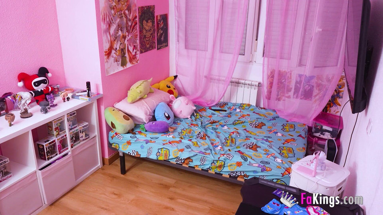 Trans FAKings: Tchica Streamer Installe Des Caméras Cachées Dans Sa Chambre Pour...