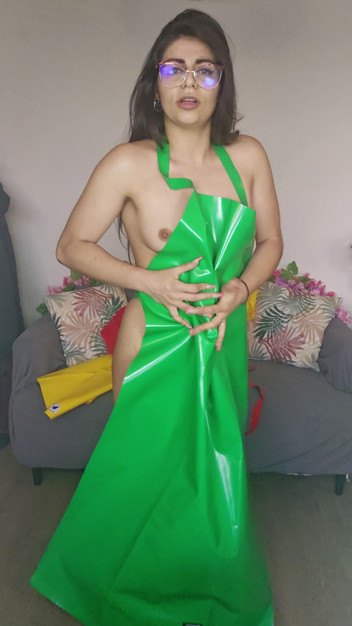 MiaNIqab: 92. Королева фартухів, які тестують фартухи Mia Niqab