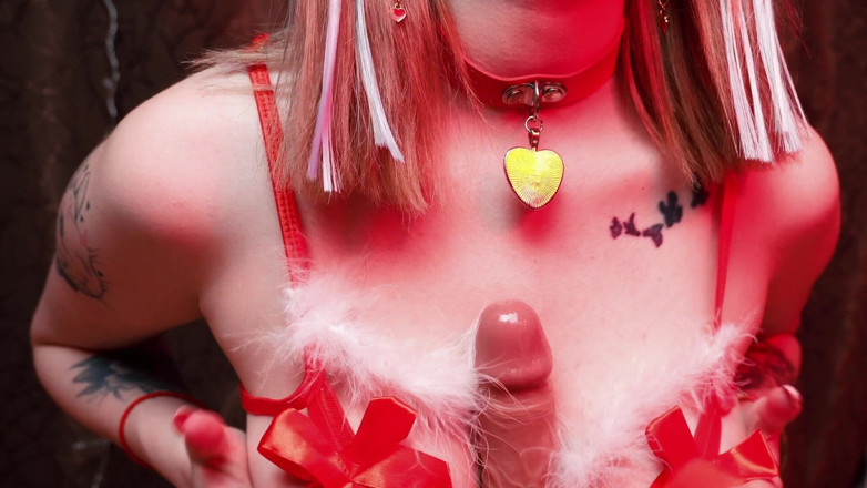 Eva Deva: Sono i giocattoli sessuali del patrigno! Usami! Scopami! Sono la...