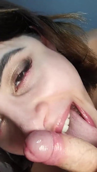 거유 아르헨티나 룰리타 스타를 위한 빅 페이셜