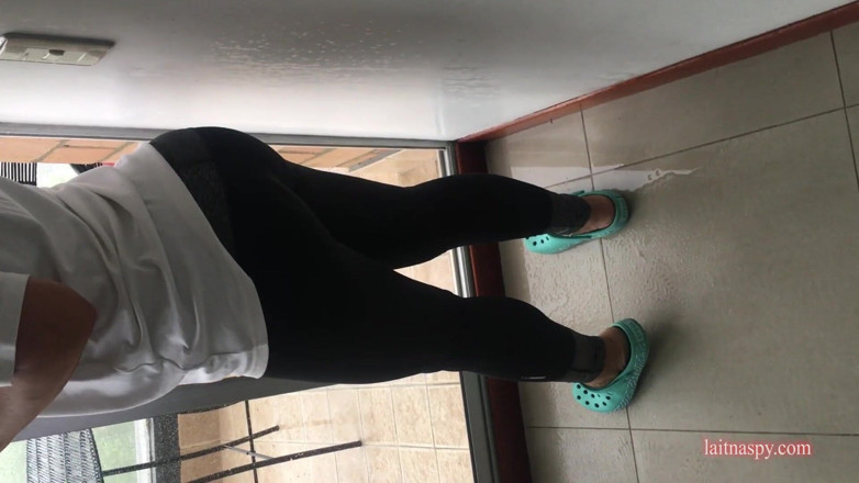 Latinaspy: Tocaculos sluit de deur