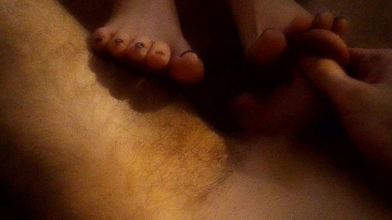 Dream maker corp.: Nevlastní sestra mi nabídla footjob