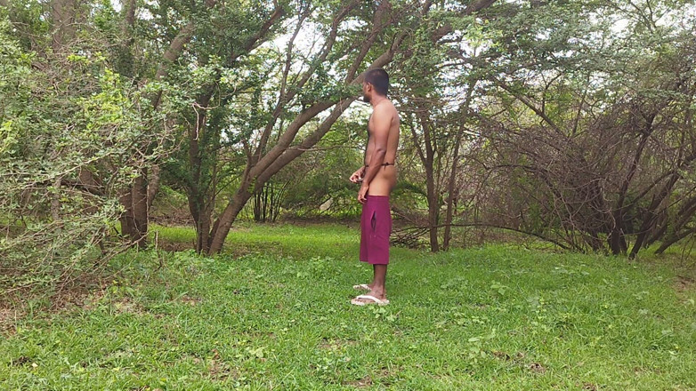 KUMBHA MANOJ KUMAR: Village Forest en Xhard viviendo actividad sexual diaria en educación