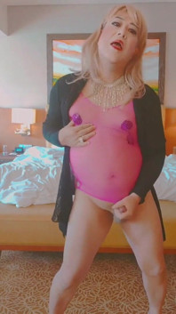 Pembe fshnet erkek kılıklı takım elbise