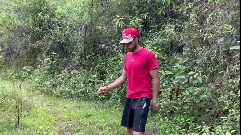 Miaandaxel: La mattina di allenamento, trovo una bella MILF e la...