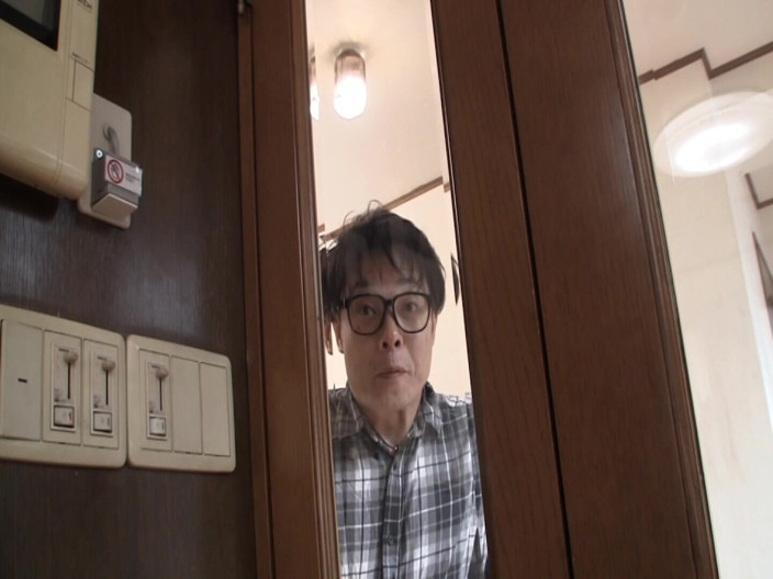 MBM3988: A082g05 the Wife Next Door Who Shows off Her Masturbation...