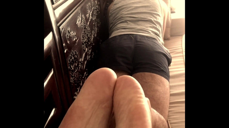 Manlyfoot: Footjob POV Manlyfoot - představte si svého ptáka mezi mými mužskými...