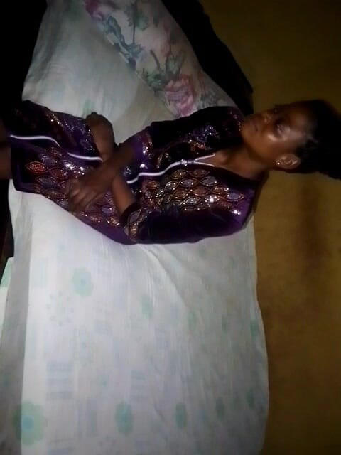 Pornsexlive: My Wife's Little Stepsister Seduced Me