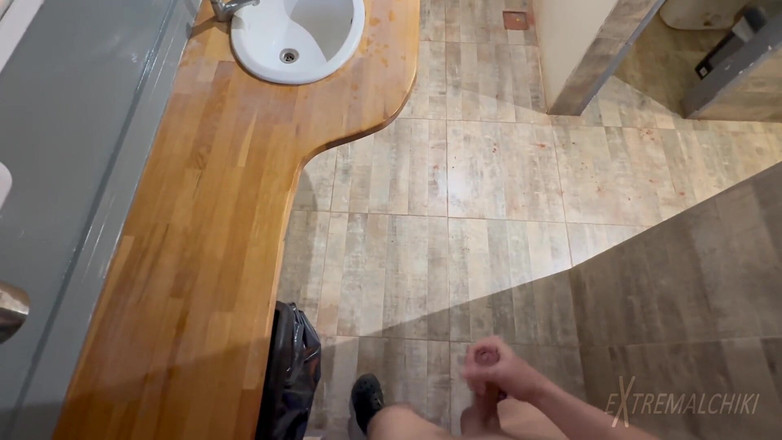 Extremalchiki: 健身房更衣室Twin手淫