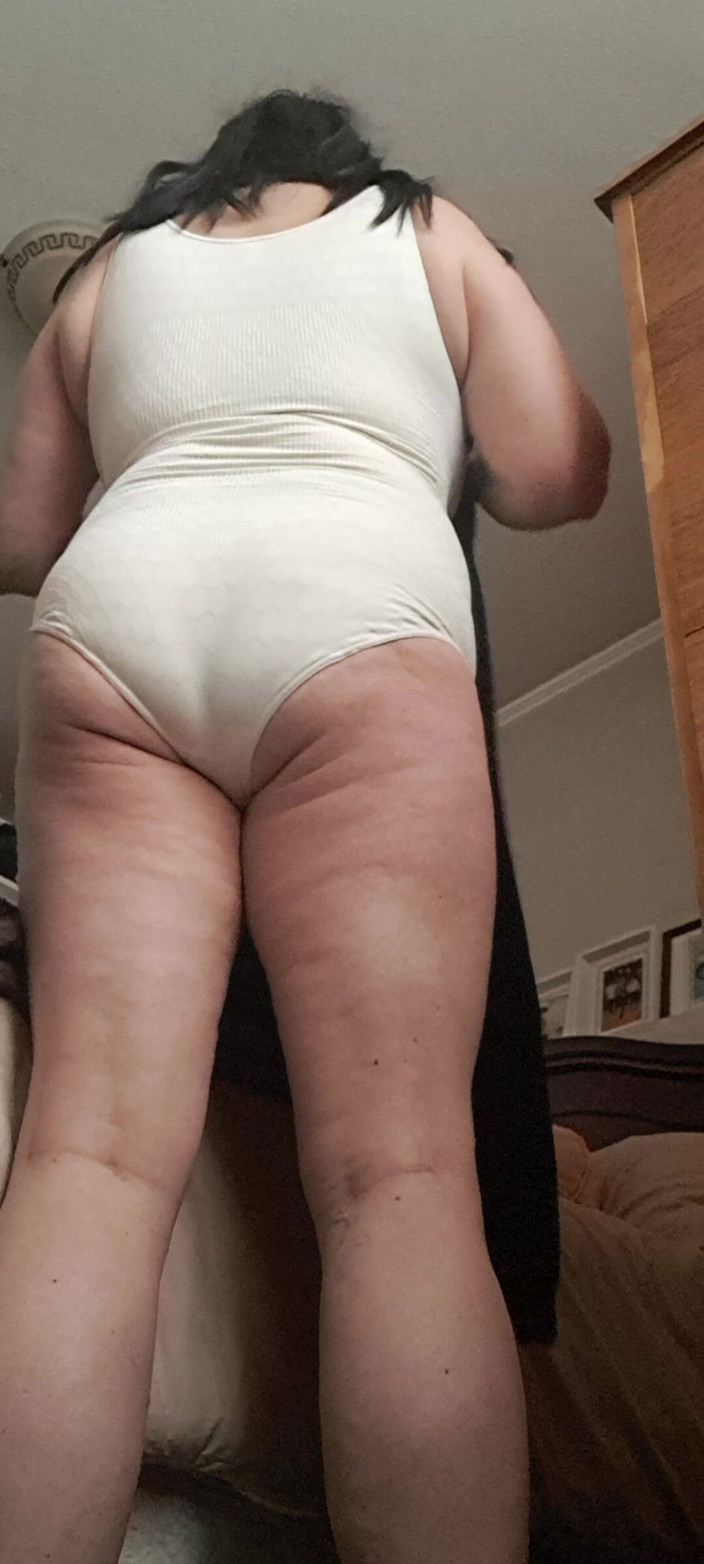 Mommy big hairy pussy: Badan ini akan berlari