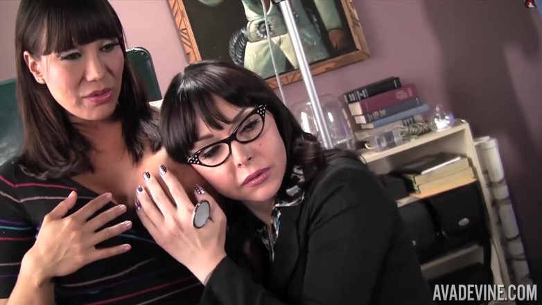 Pornstar Platinum: PORNSTARPLATINUM Ava Devine Fucks With Danielle Foxx In 3way