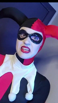 Harley helps nightwing