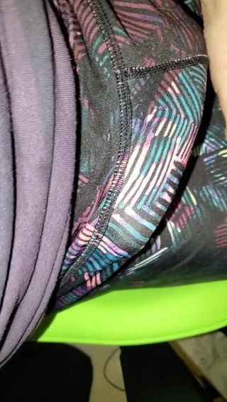 Paul Vandenbosch: Edging in leggings till my fat cock leaks