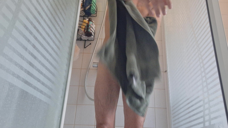 SteveSmokeHolland: Hot soapy shower #11