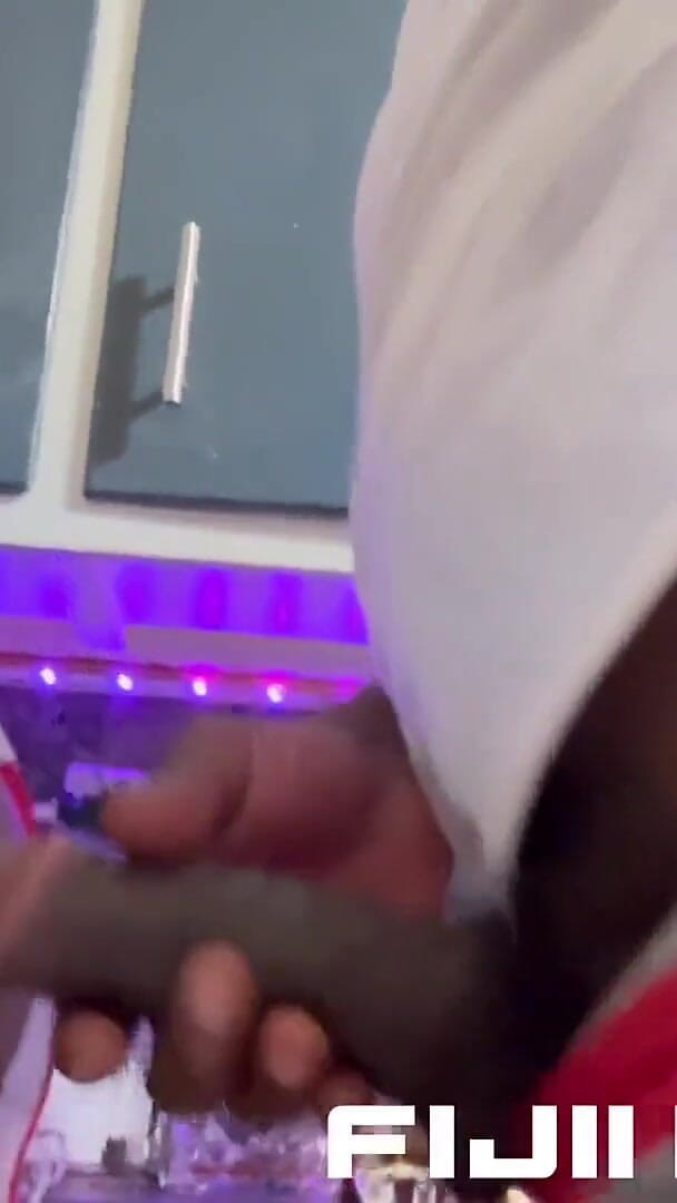 Hot Ebony Cheerleader Get Fuck in Her Tight Ass by Big Black Dick (Fijii pornbox)