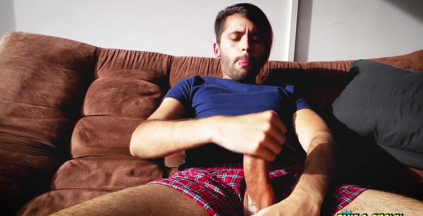 Camilo Brown: Masturbandosi e gemendo al tramonto