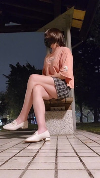 야외 자위는 내 심장을 더 빨리 이길 수 있게 만든다.