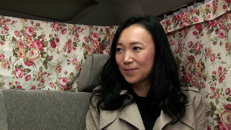 MBM3988: M914g08 красива чорноволоса дружина зі спокійною атмосферою! Дружина Широганця, яка була одружена за Водоспадом