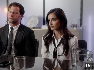 Deeper: Profondo. Il ragazzo di emily stellina si penti di essere...