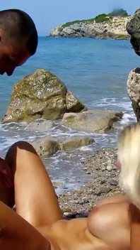 Blonde slutty MILF Mallory fucked in the ass by strangers on the beach
