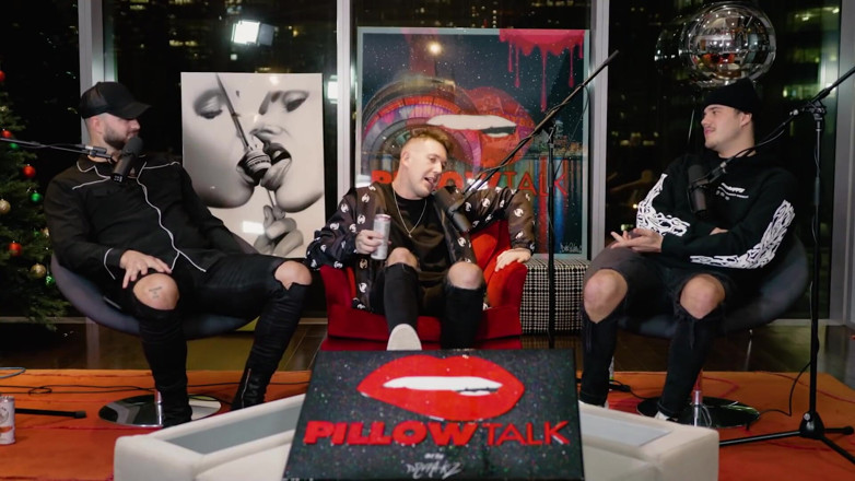 Pillow Talk: Brad Sousa demande à Jake Paul comment il a le goût...