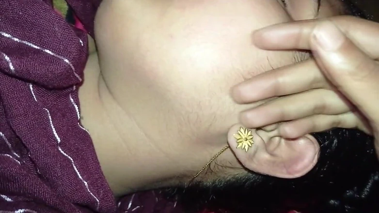 Desi Video BD: Real Life Indian Couple Homemade Romantic Hot Video