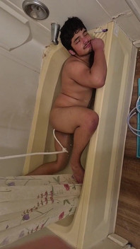 Cvičení na rozšíření vodního břicha