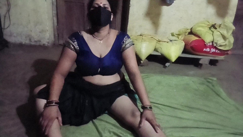 Desi_bhabhi121: Indiana Nua Na Buceta Em Preliminares Part_1